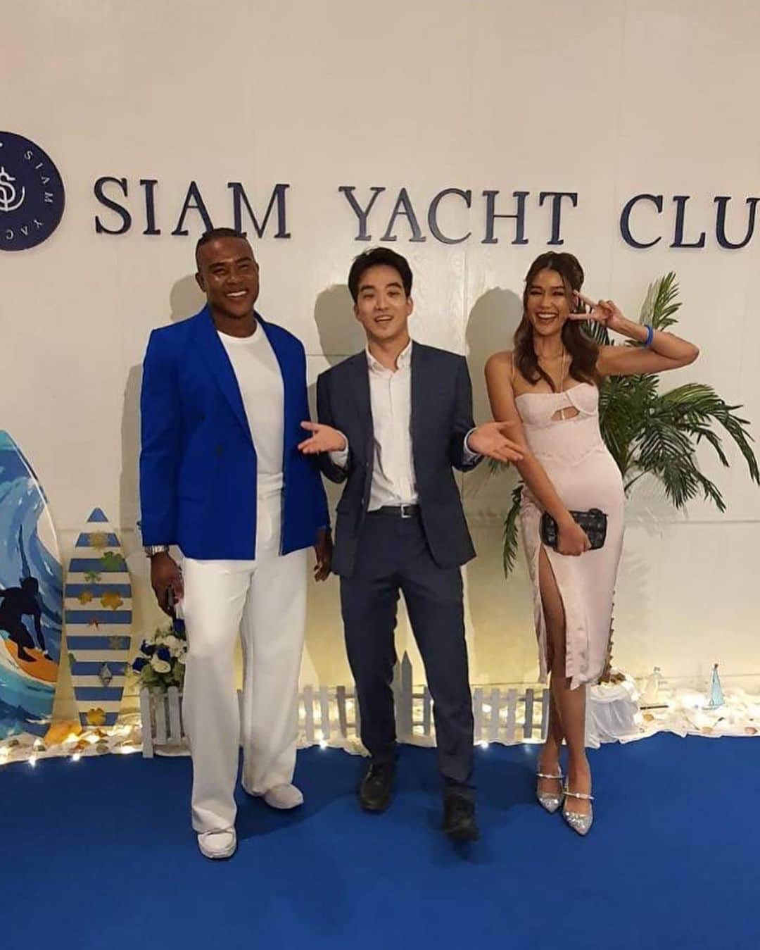 でいぜろバンコクさんのインスタグラム写真 - (でいぜろバンコクInstagram)「📍ロイヤルオーキッドシェラトン 新しくオープンした#siamyachtclub にご招待頂きました。  We were invited to join grand opening ceremony at Siam yacht club   チャオプラヤー川沿いにあり、真向かいにはアイコンサイアムが見えて景色も味も素晴らしいレストランでした。  シェラトン泊まる時は是非。  #royalorchidsheraton  #sycbegins  #syccafterparty  #makingnewwavesatsyc  #ロイヤルオーキッドシェラトン  #bangkok」3月18日 0時55分 - dayzerobangkok