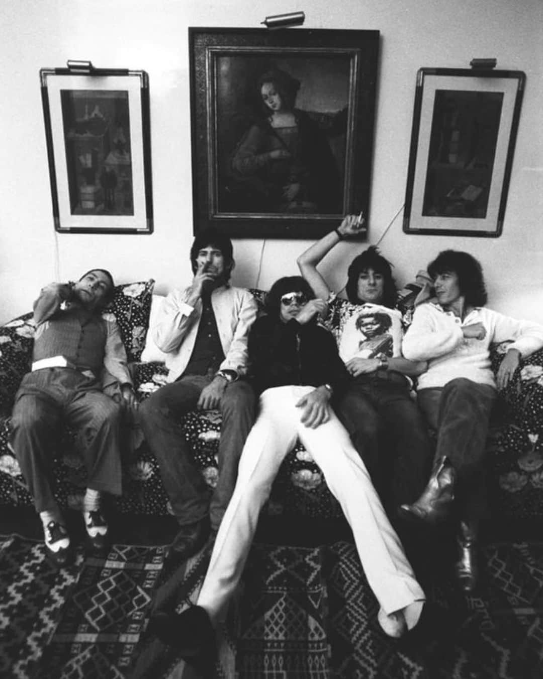 The Rolling Stonesさんのインスタグラム写真 - (The Rolling StonesInstagram)「The Stones at TRACS, NYC, 1977 😎   Photo: Ken Regan」3月18日 1時09分 - therollingstones
