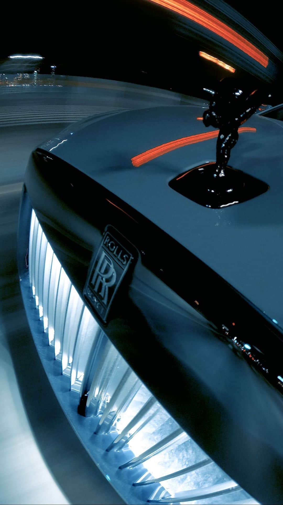 trashのインスタグラム：「GHOST @rollsroycecars」