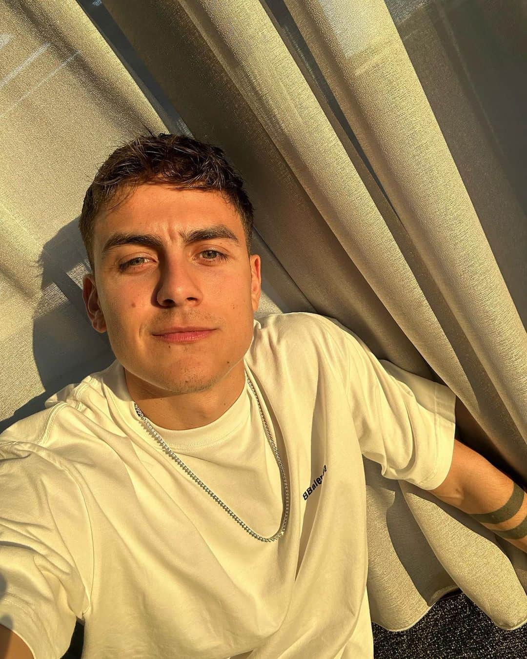 パウロ・ディバラさんのインスタグラム写真 - (パウロ・ディバラInstagram)「☀️🔋」3月18日 2時36分 - paulodybala