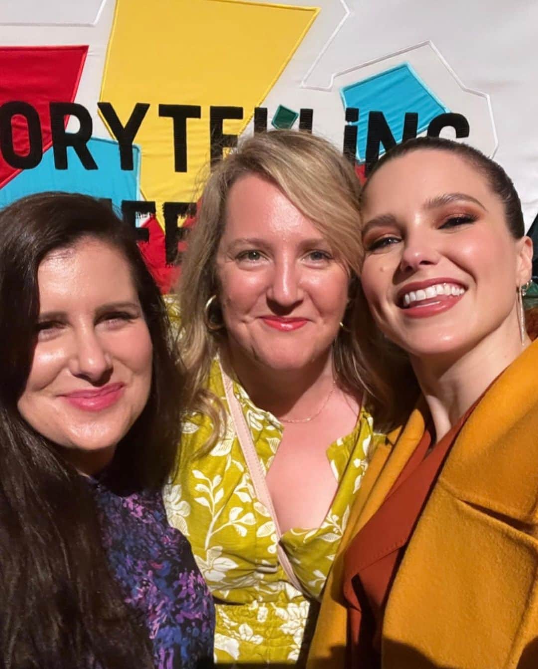 ソフィア・ブッシュさんのインスタグラム写真 - (ソフィア・ブッシュInstagram)「I can’t believe it’s been a week since this perfect night with #ad @womeninfilmla and my friends @johnniewalkerus at the #WIFOscars Party! It is a JOY to celebrate the incredible women in film, and I am still buzzing from the energy in that room. What a moment, toasting 65 (sixty five!!!) women nominees this year. I got to catch up with friends, listen to the nominees speak, and check out the gorgeous @johnniewalkerus First Strides carpet. It’s a living tribute to some of our women trailblazers who have paved the way, ensuring that we and future generations of women can be supported in the arts, and walk the carpet to celebrate our work! Want to learn more about supporting women in the film industry and how you can do your part? Start by watching and discover women made films by visiting www.johnniewalker.com/firststrides. #FirstStrides」3月18日 5時04分 - sophiabush