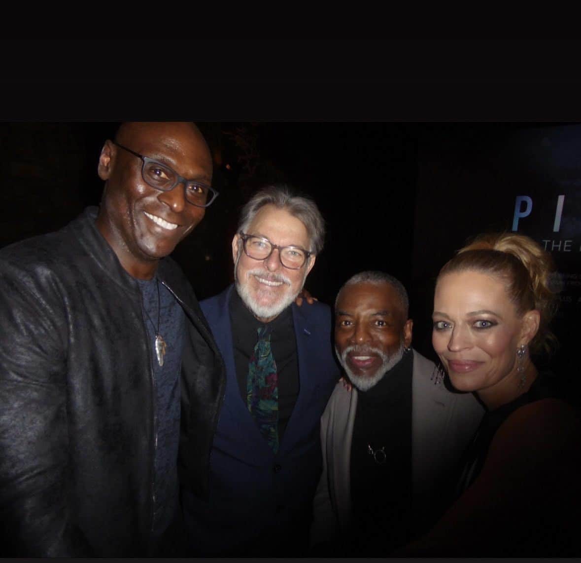ジェリー・ライアンのインスタグラム：「I am absolutely gutted. 💔 What a beautiful, sweet soul and such an incredible actor. Sending so much love to his wife, Stephanie, and his kids. @thereallancereddick」