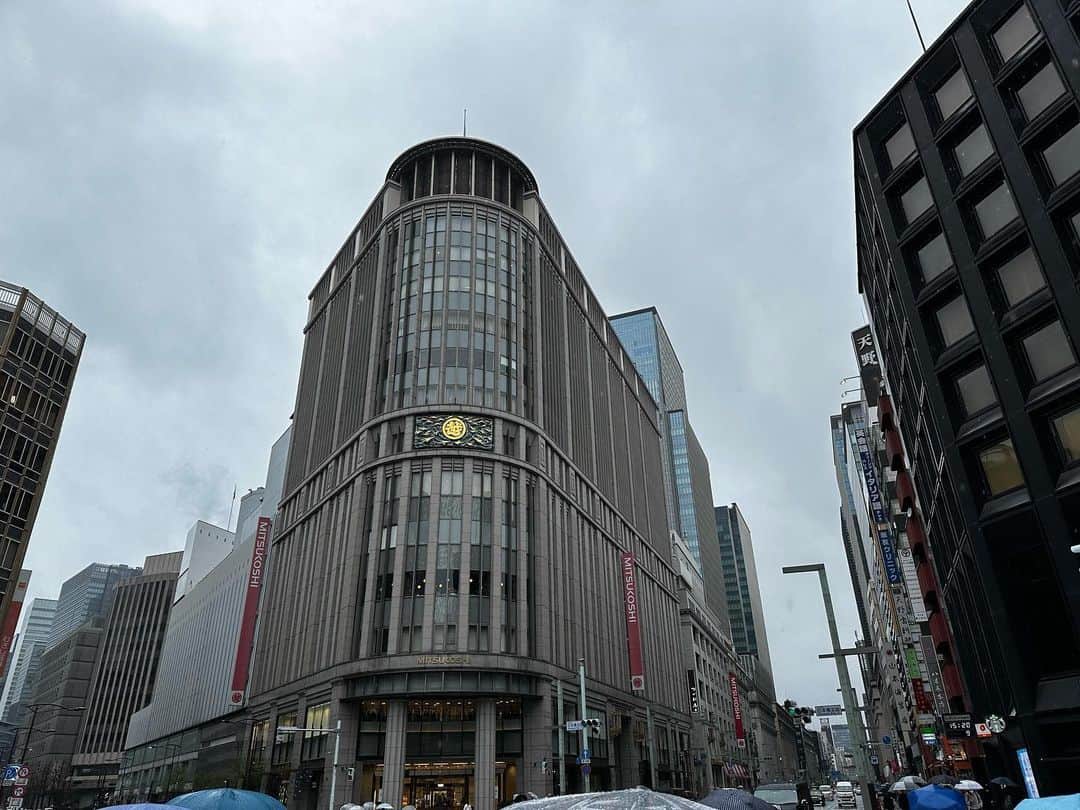 栗田善太郎さんのインスタグラム写真 - (栗田善太郎Instagram)「東京の街に出て来ました。 雨です。  35年振りに たいめいけん こんな味だったけな。」3月18日 15時45分 - kurizen01