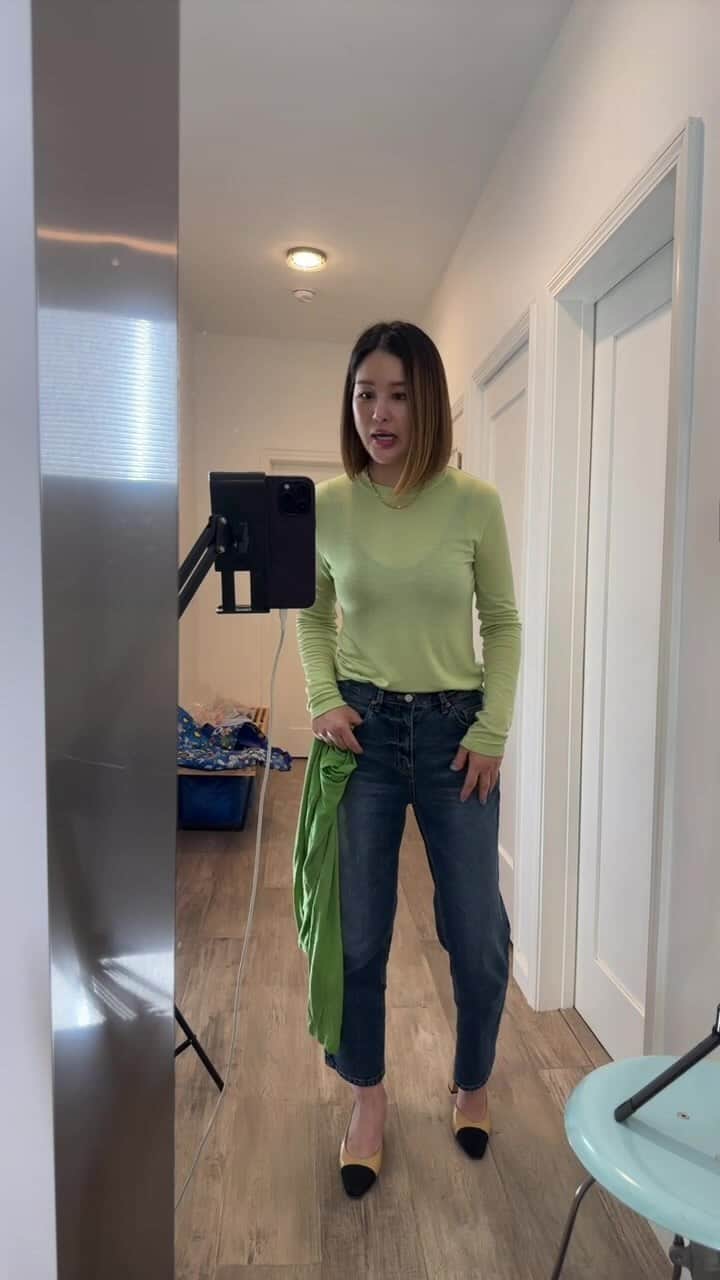 パク・ウンジのインスタグラム：「입어보기 1 @egeepark_official」