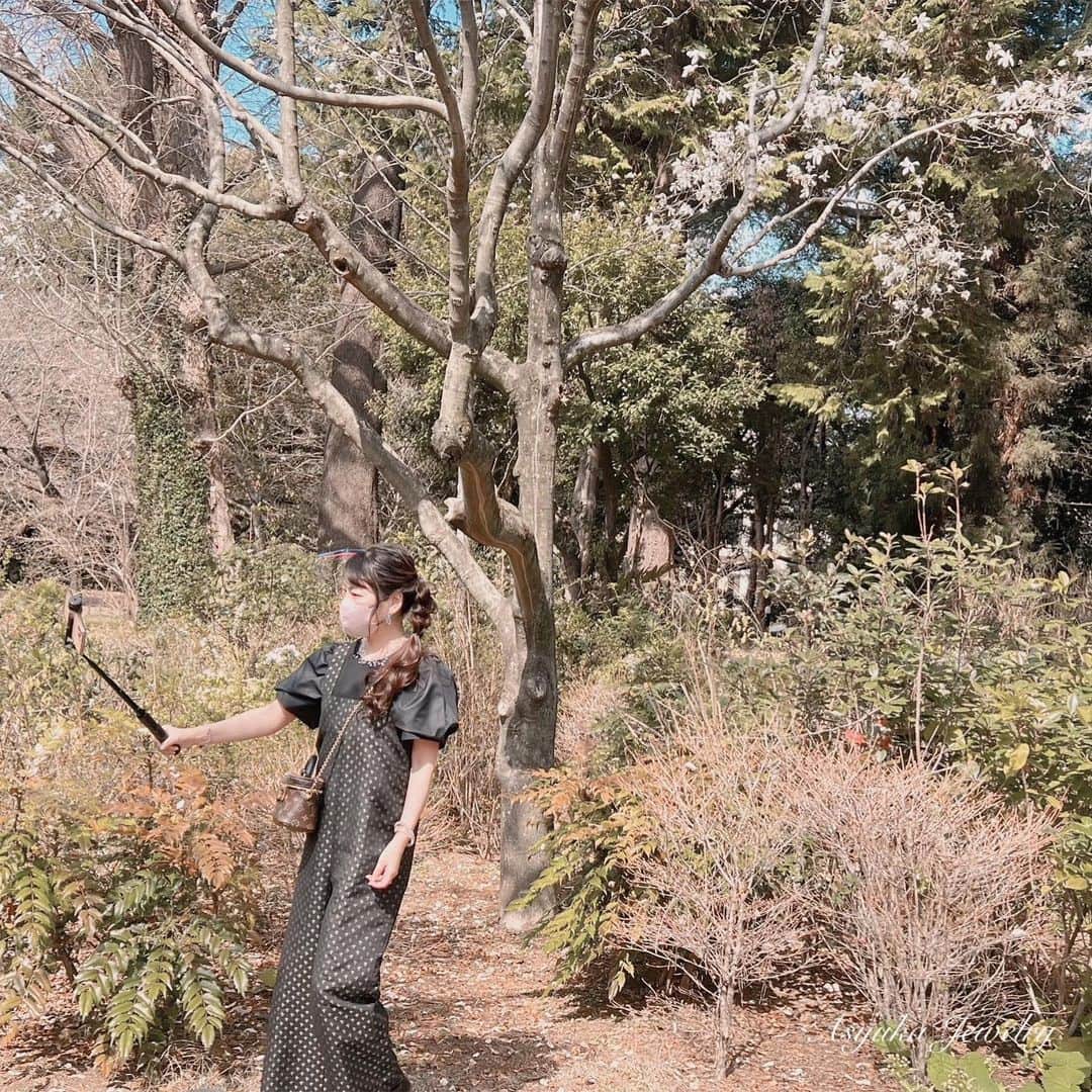 Yuka Kaedeさんのインスタグラム写真 - (Yuka KaedeInstagram)「. . 東京都庭園美術館にあるレストラン「comodo」へ #teienrestaurantcomodo  桜にはまだ早かったけど 素敵な庭園を眺めながらのランチを楽しみました♪  これからの季節にぴったりのレストランです！ 良かったらYouTube観て下さい♡(^^) . . . . #_asyuka_ #asyukajewelry #coel #美術館巡り#東京グルメ #庭園 #美術館レストラン #ラリック #lifestyle #beautifuljapan #japantravel #japantrip #museum #museumlover #tokyotrip #igersjp #japantravel #gardenlove #lunchtime」3月18日 12時06分 - _asyuka_