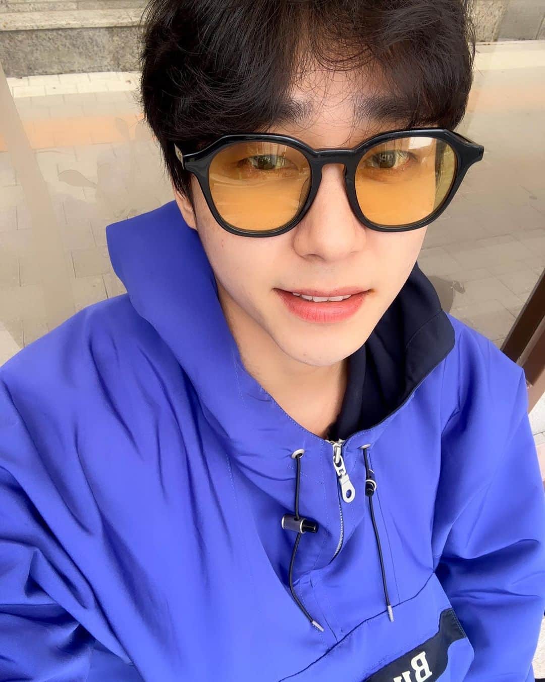 ソンジュのインスタグラム：「파마머리~」