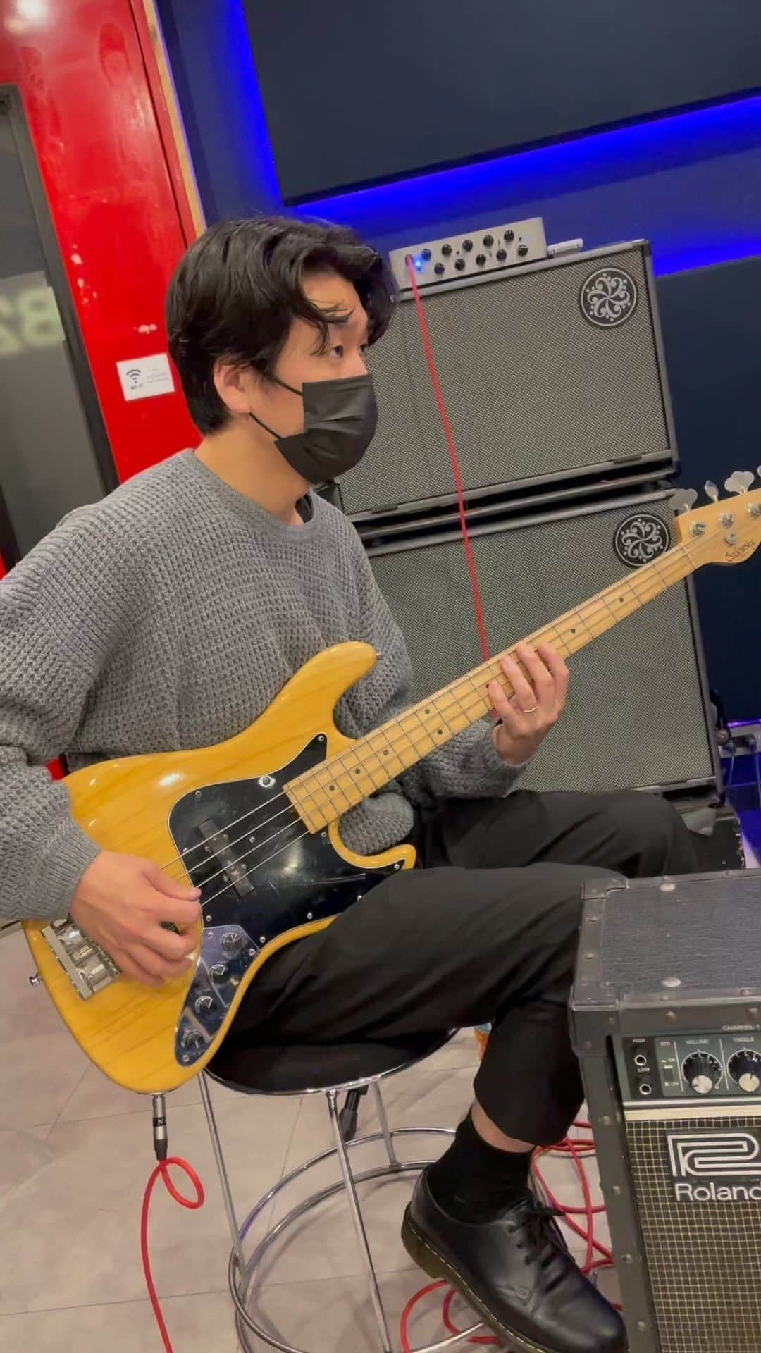 古舘佑太郎のインスタグラム：「新曲リハやってる」