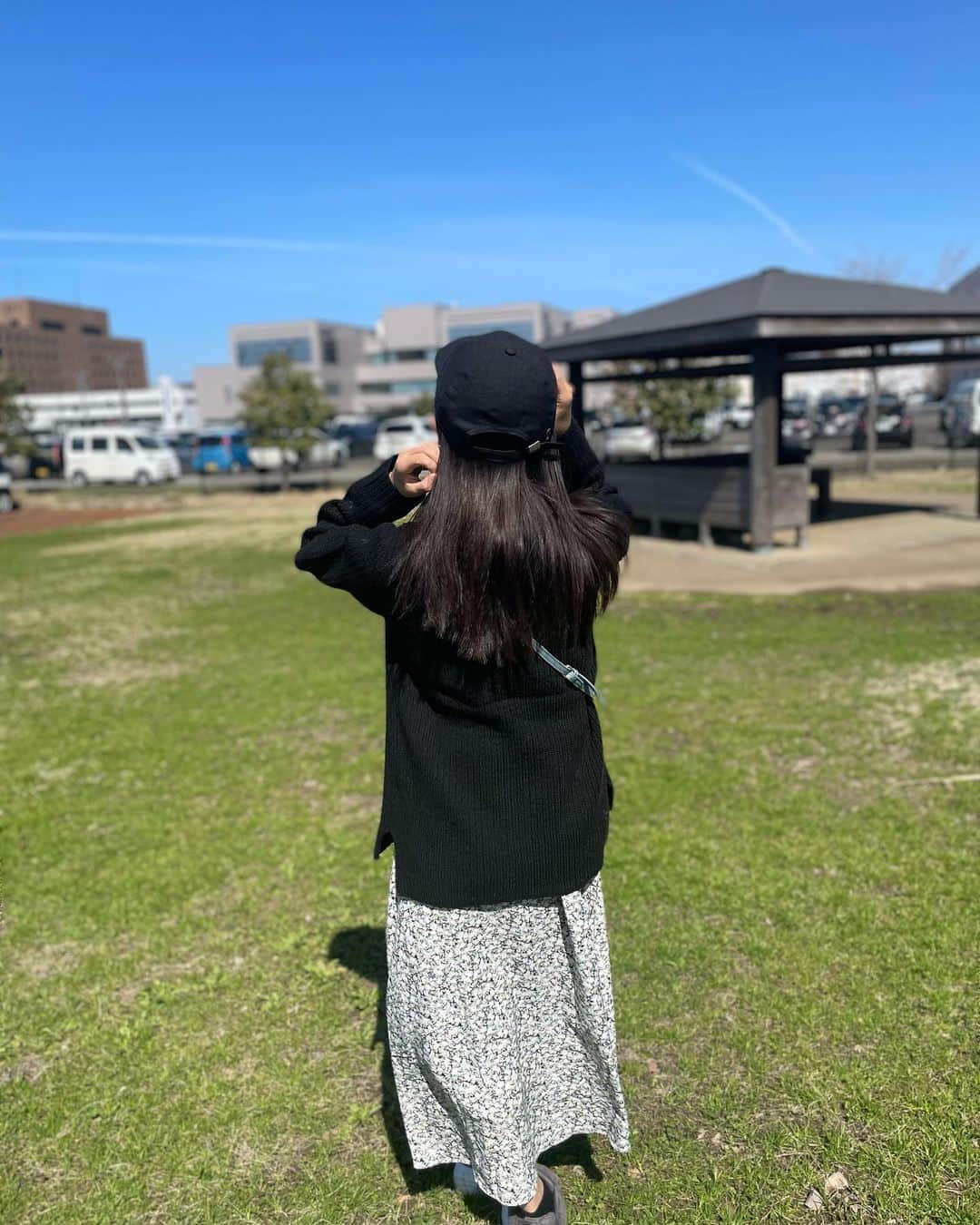 小林礼奈さんのインスタグラム写真 - (小林礼奈Instagram)「新潟寒いので、まだまだニット着てます🧶」3月19日 0時40分 - kobayashi_ayana0218