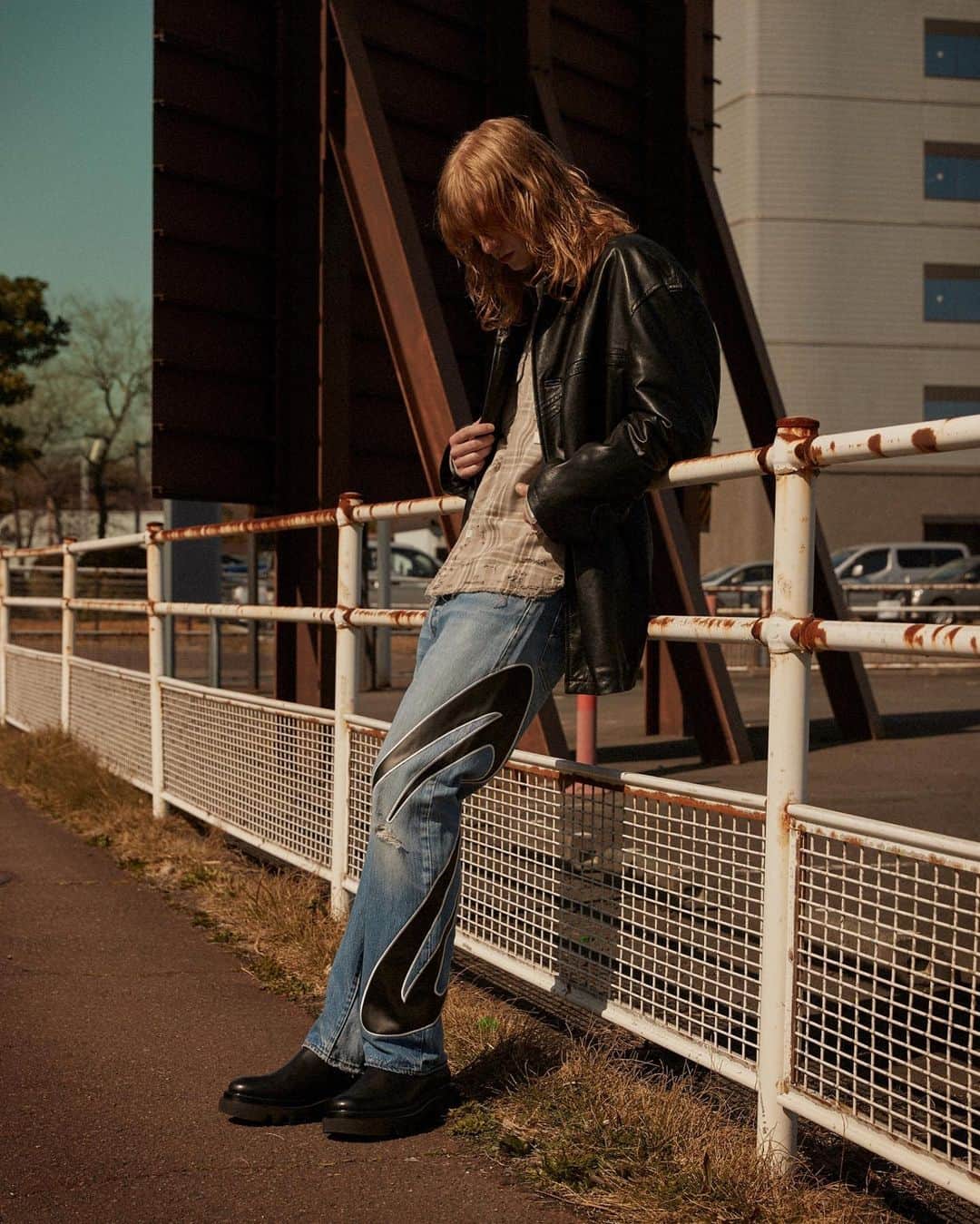 小川哲史のインスタグラム：「@forsomeone_official FW23 “FADE” collection   Design&Syling: @satoshiogawa92  Photographer: @takanoriokuwaki  Hair&Makeup: @yuukiyanase  Models: @favrnek @__danielchristian  PR: @takenob94 @kaae812   #forsomeone #fw23 #forsomeonebyone」