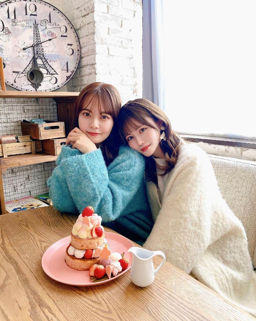 込山榛香のグルメインスタ