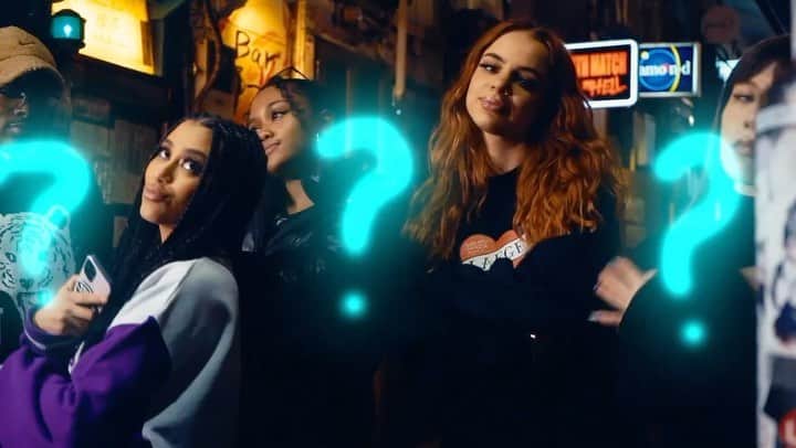 のインスタグラム：「New Music video🔥 BAD B & DJ JAM - What u want  https://youtu.be/UBrfvfSDeow  @badbfromtokyo  @tsubasaakajam  @bravura_jp」