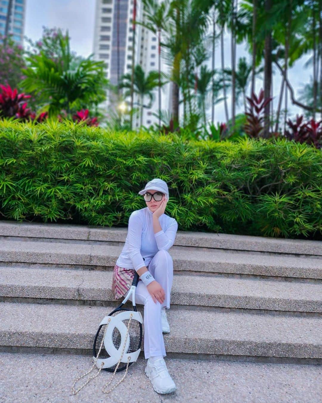 Syahriniさんのインスタグラム写真 - (SyahriniInstagram)「•  ~ 11.11 am ~  __________________ ~𝓢𝓨𝓡~ _________________  #PrincesSyahrini #Singapore_March2023」3月18日 19時33分 - princessyahrini