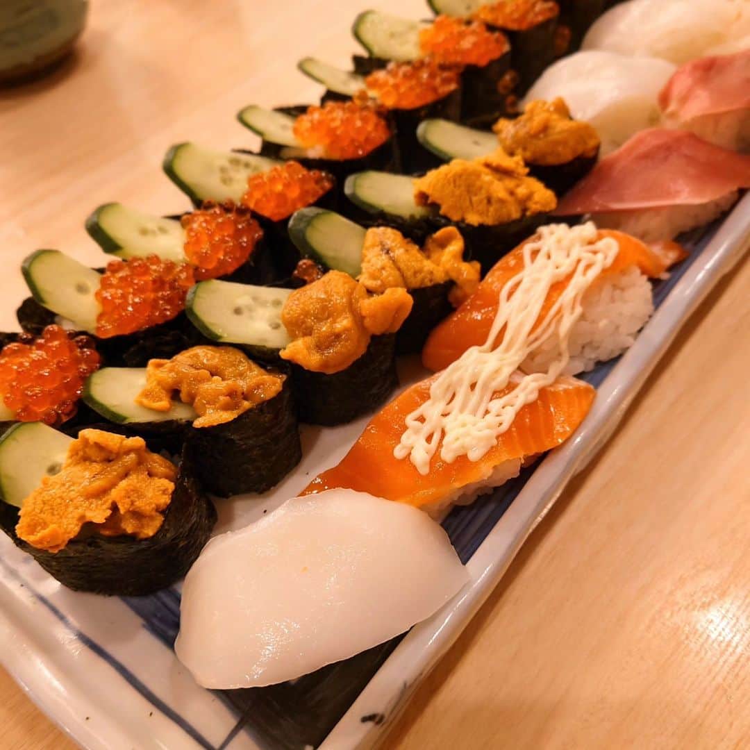 吉岡奈々子さんのインスタグラム写真 - (吉岡奈々子Instagram)「いつかの・・・　#ブランチ #初めての #お寿司食べ放題 #なんかすごかった」3月18日 20時03分 - nanakoyoshioka