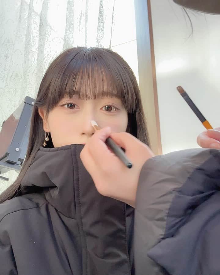 のインスタグラム：「むちゃんにメイクしてもらう私」