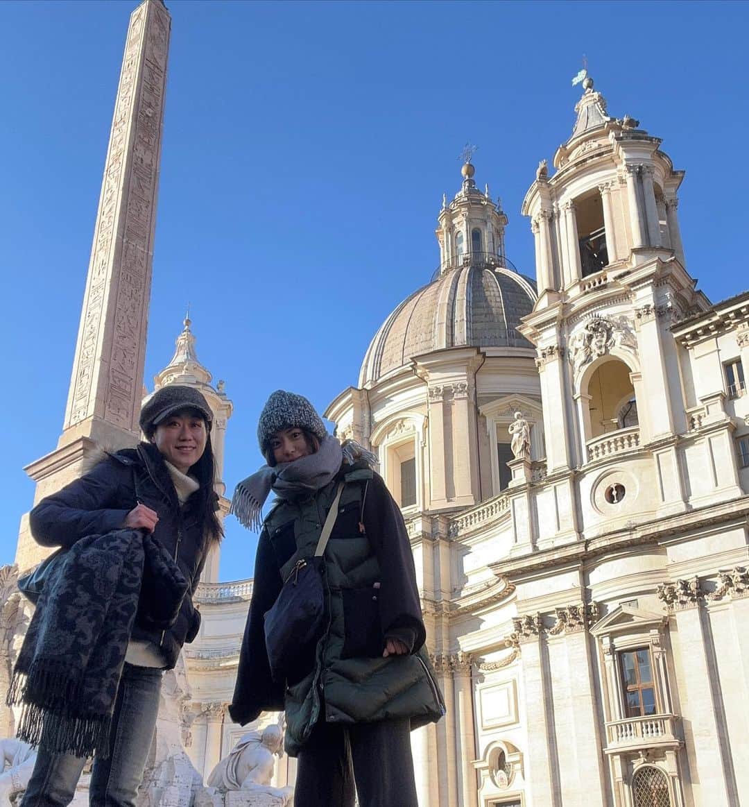 渡辺早織さんのインスタグラム写真 - (渡辺早織Instagram)「👼🏻💕💕  実はイタリアでは天使先生こと あきちゃんと合流して一緒に旅をしました😆❤️ ローマの素敵な教会をたくさん教えてくれて、 初めてのアペリティーボ🍹や バールで朝ごはんも一緒にしてくれました🥐☕️💕  かけがえのない時間で 私たちが夢見ていたことが実現して このために何度も喜びや涙があって… 幸せな時間でした🍀  でもこれからもっと一緒に旅するんだ❤️  Finalmente abbiamo viaggiato insieme!! Non ho parole. Questo incontro con lei è il mio tesoro.  Grazie mille Akiko. Ritorneremo presto😉」3月18日 22時54分 - _watanabesaori_