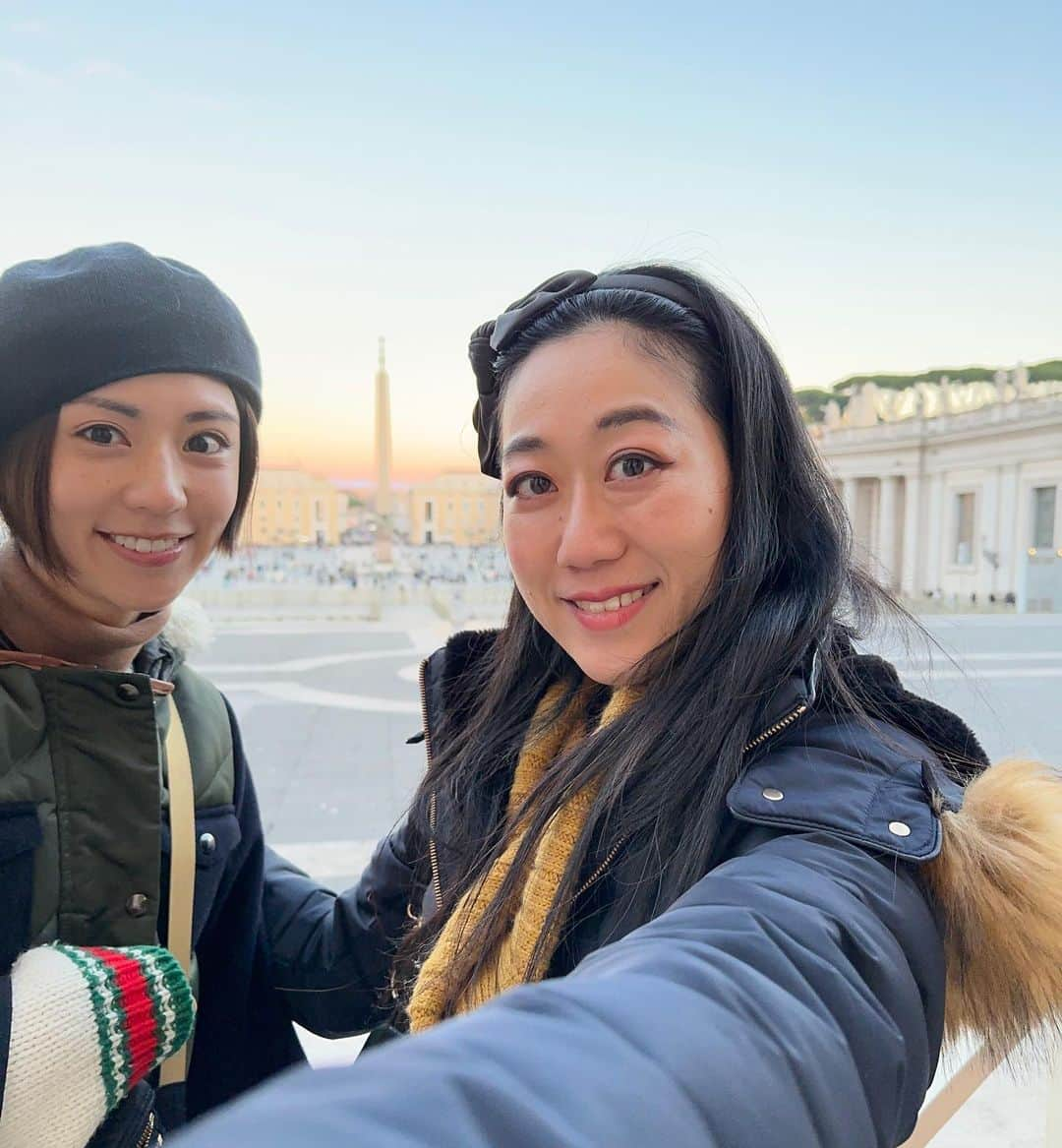 渡辺早織のインスタグラム：「👼🏻💕💕  実はイタリアでは天使先生こと あきちゃんと合流して一緒に旅をしました😆❤️ ローマの素敵な教会をたくさん教えてくれて、 初めてのアペリティーボ🍹や バールで朝ごはんも一緒にしてくれました🥐☕️💕  かけがえのない時間で 私たちが夢見ていたことが実現して このために何度も喜びや涙があって… 幸せな時間でした🍀  でもこれからもっと一緒に旅するんだ❤️  Finalmente abbiamo viaggiato insieme!! Non ho parole. Questo incontro con lei è il mio tesoro.  Grazie mille Akiko. Ritorneremo presto😉」