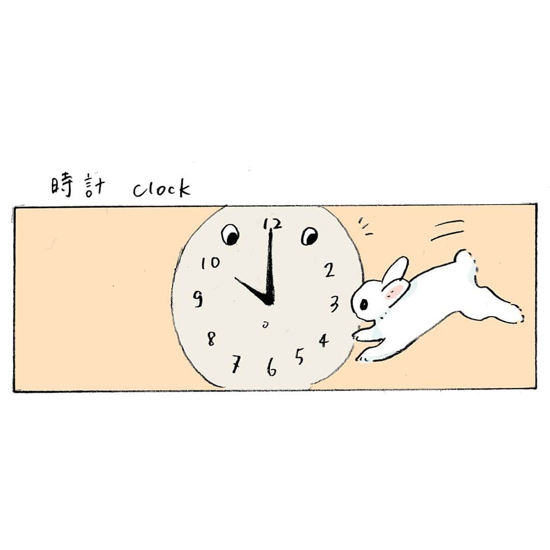 森山標子(しなこ)/Schinakoのインスタグラム：「Clock🕰 時計💞🐇  うさぎさんの愛しさをいろんな空想で表した4コマ本🐇☁️ 「うさぎ雲といっしょに」KADOKAWAから3/29に発売です📚 https://www.kadokawa.co.jp/product/322210000654/  Amazonでは特典付きです📱 https://amzn.asia/d/7ujJ6cg」