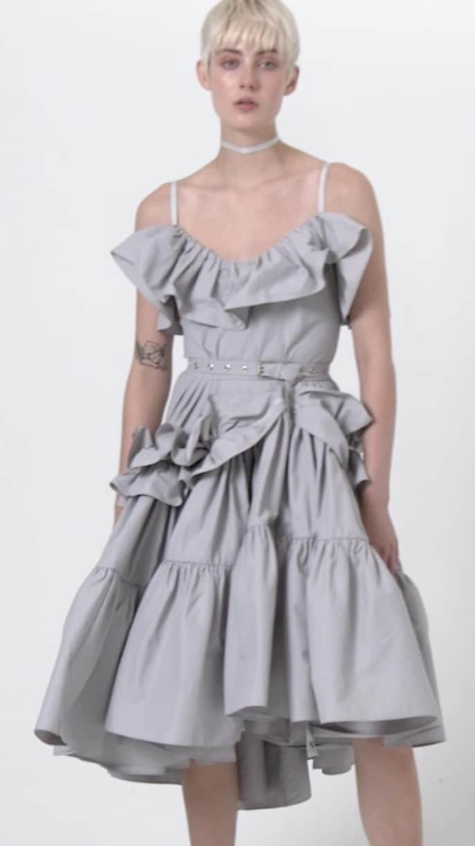 アンタイトルドのインスタグラム：「Discover elegance and modernity with the SS23 collection on www.atelierunttld.com」