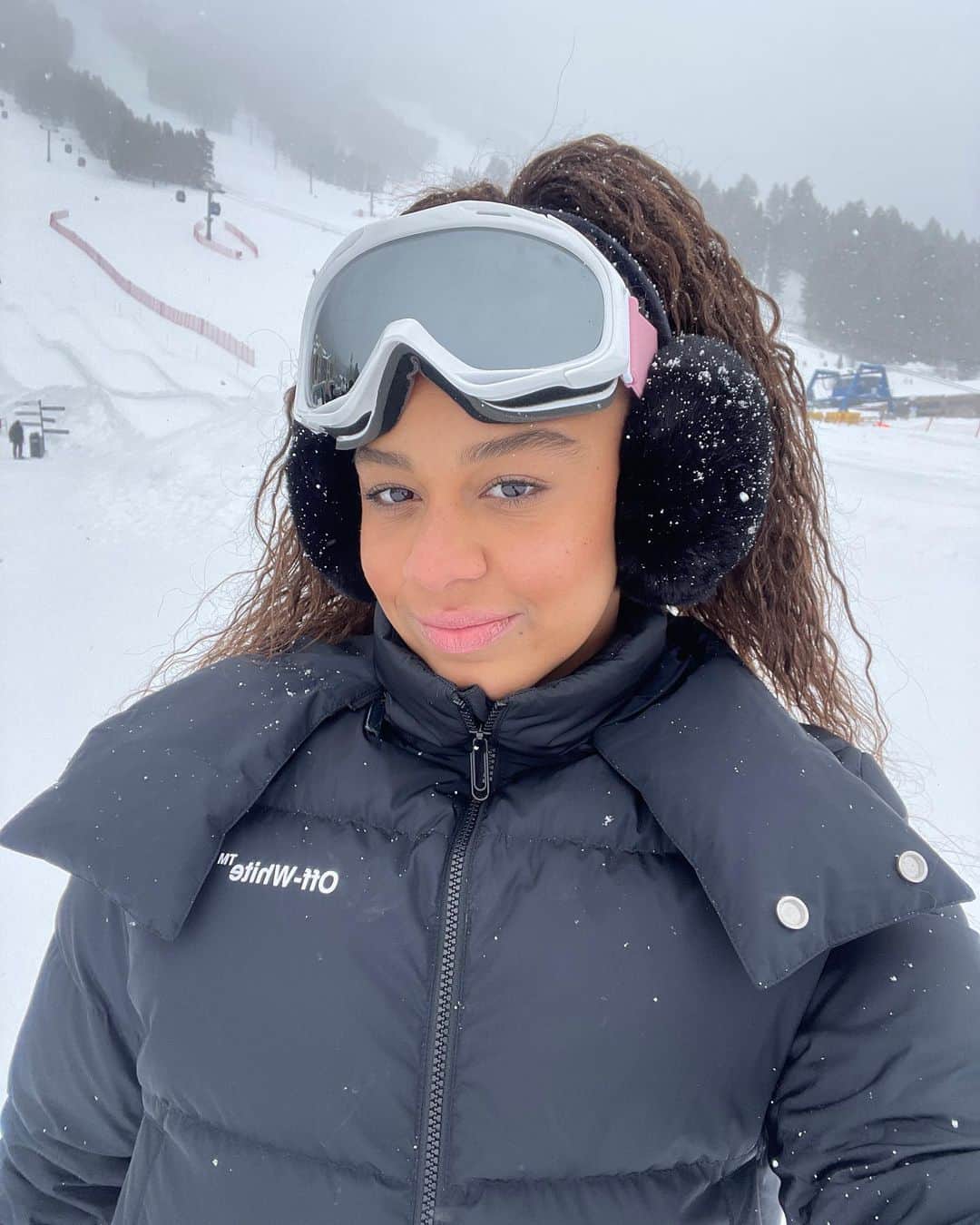Nia Sioux Frazierさんのインスタグラム写真 - (Nia Sioux FrazierInstagram)「icy 🧊」3月19日 7時13分 - niasioux