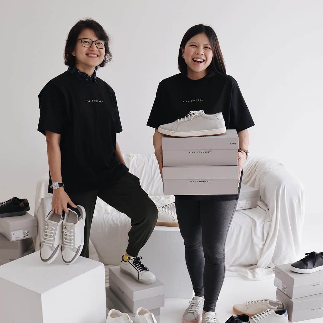 のインスタグラム：「Kenal ci @gtahirs tahun 2021. Pertama kali kenal langsung punya impresi yang positive karena melihat betapa rendah hati beliau. Terlihat dari sosok yang selalu ingin kontribusi sesuatu yang baik terhadap sekitar dan juga sikap yang tidak pernah berhenti belajar terlepas dari pengalaman beliau yang matang.  Bersyukur tahun 2023 @finecounsel dapat investor seperti ci Grace. Terimakasih untuk kepercayaannya terhadap kami dan kami tidak pernah berhenti bersyukur kepada Tuhan karena cara menolong anak-anaknya terkadang tidak masuk diakal. 😅   Slide 3: Cerita gimana salah satu founder @chikocuk memperkataan iman di tahun 2020 bahwa “Fine Counsel akan di invest oleh Tahir” dan tahun 2023 ini sungguh terjadi. Memang luarbiasa cara Tuhan bekerja untuk anak-anaknya yang berpegang teguh kepada-Nya.   Maju terus Fine Counsel, maju terus Indonesia. 👏🏽⭐️🤘🏼 #inibaricool #amazingdoublegrace」