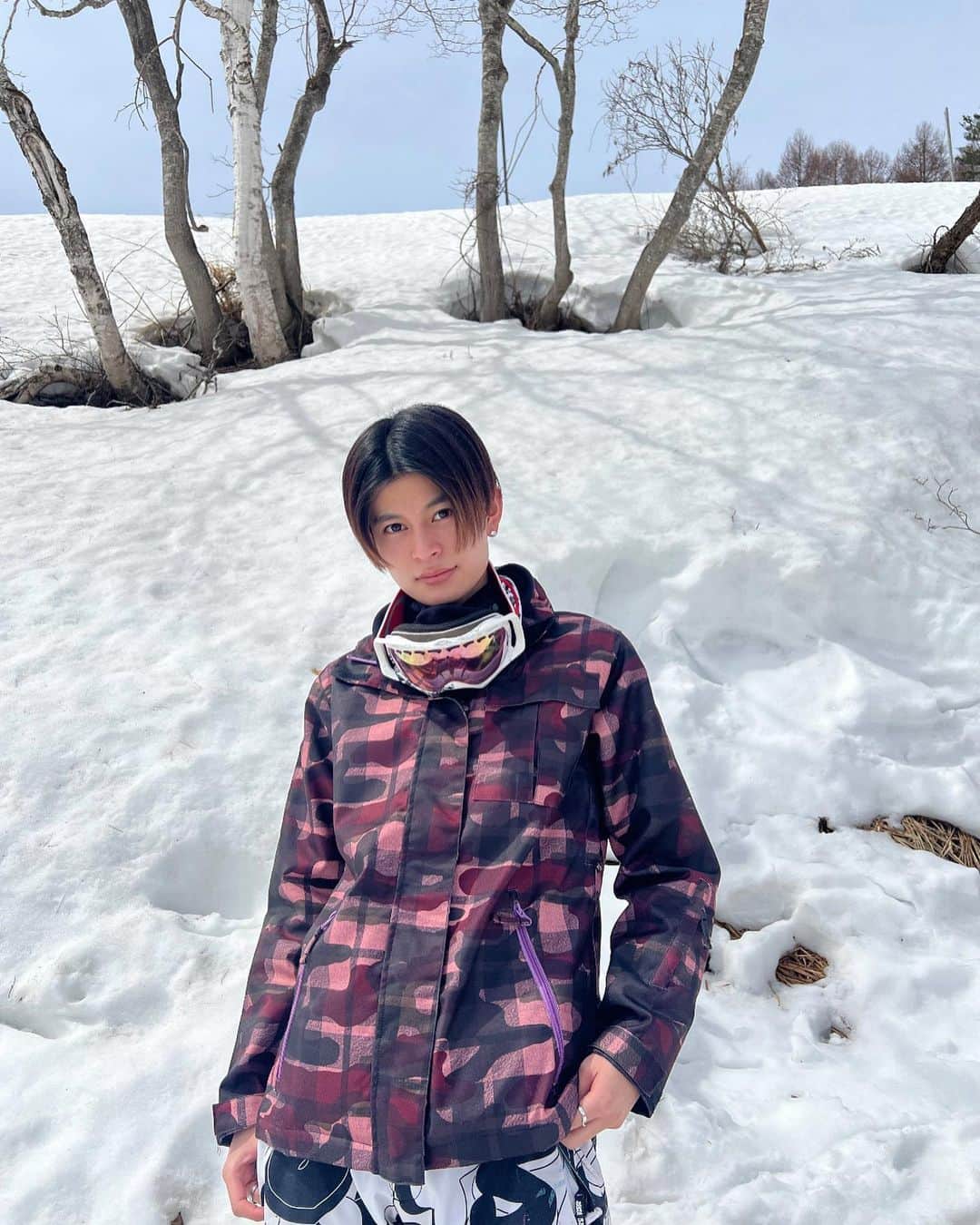 中野蒼空のインスタグラム：「こう見えてスノボー上手いからな！⛄️」