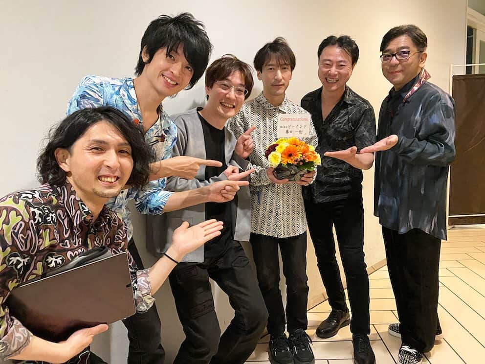 河野啓三のインスタグラム：「遅ればせながら、 「河野啓三 BEST FRIENDS 2023@コットンクラブ」無事に、楽しく終える事が出来ました。 　メンバー皆様、コットンクラブ・スタッフの皆様、事務所関係者の皆様、 そして、お忙しい中をご来場下さった皆様、 ありがとうございました。 　また次回開催の機会を頂けるように頑張ります。  今月はもう1本、 3/28(火)「Piecework@赤坂 B flat」 に参加いたします。お時間ありましたら是非。  皆様、良い桜の季節を！  河野啓三」