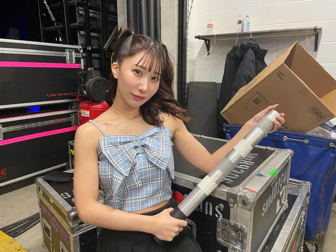 RIHOのインスタグラム：「💙」