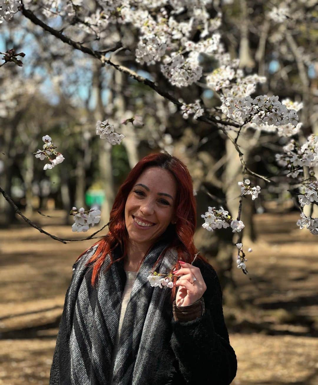 ニコーレ・デラ・モニカのインスタグラム：「Sakura time in Tokyo 🌸  #sakura #japan #tokyo #nippon #inlove #picoftheday #instagram #love #sunnyday #japantravel #beautifuldestinations #beauty #nature」