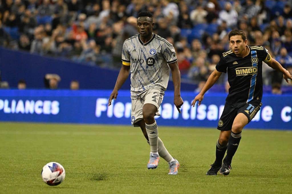 のインスタグラム：「Feels great getting our first 3 points at home, our fans were amazing thanks for the great support. #allezcfmtl」