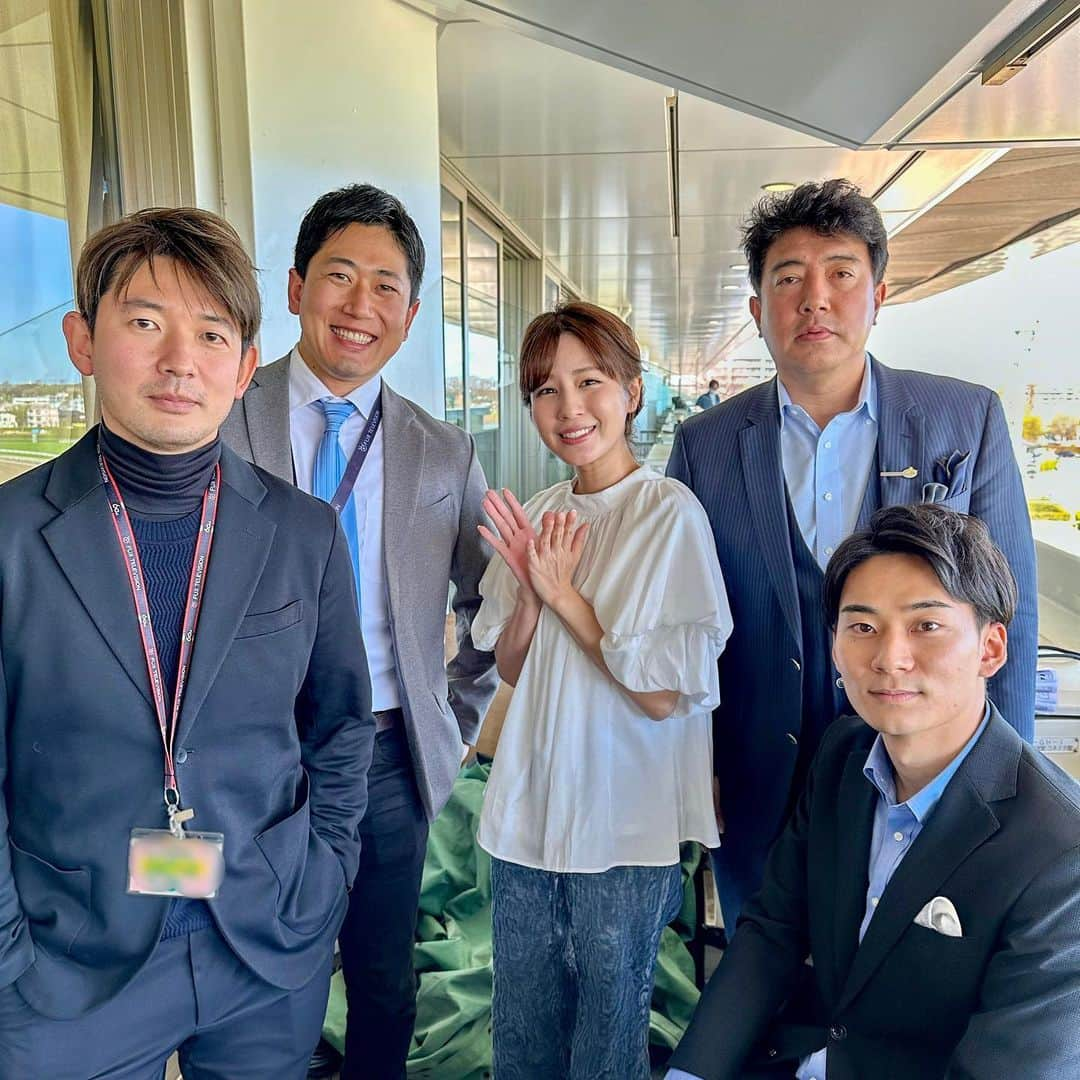 酒主義久さんのインスタグラム写真 - (酒主義久Instagram)「今日は「GⅡ フジテレビ賞スプリングステークス」です🏇谷岡さんが実況です！  皐月賞のラストトライアル。 15時からお時間あれば「みんなのKEIBA」見てください😆  #フジテレビ #アナウンサー #佐野瑞樹 #谷岡慎一 #堤礼実 #今湊敬樹 #競馬 #jra #中山競馬場 #スプリングステークス #酒主義久」3月19日 13時49分 - yoshihisa_sakanushi