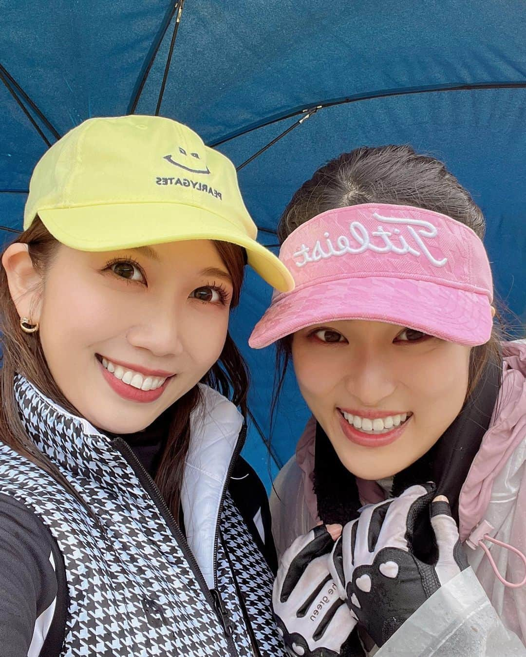 黒田菜月さんのインスタグラム写真 - (黒田菜月Instagram)「雨でも楽しかったゴ⛳️ #ゴルフ女子  #りなちゃんありがとう！ @rina.takeuch」3月19日 14時05分 - nyaaatsuki_krd