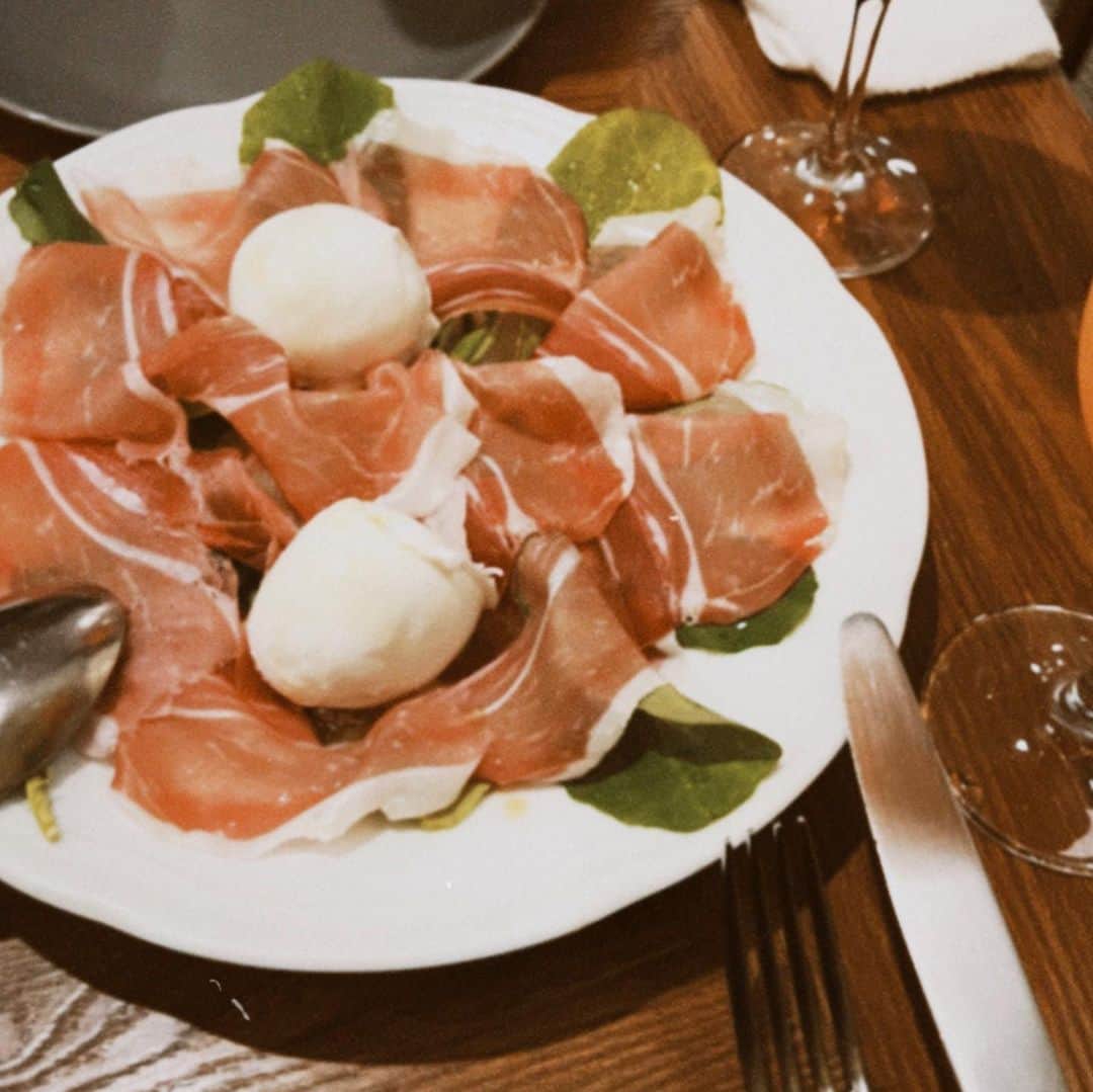 沖楓花のグルメインスタ