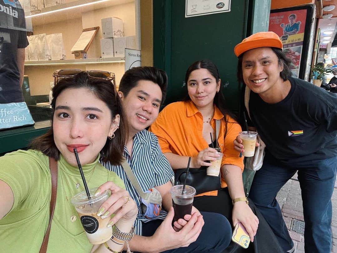 ローレン・ヤングのインスタグラム：「First time in Hong Kong!!!! 💓」
