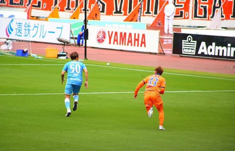 乾貴士さんのインスタグラム写真 - (乾貴士Instagram)「最高の雰囲気でした！！ ファンの方もモヤモヤしてると思うけど、次からも応援よろしくです！！  それにしても、ヤットさんの凄さがわかる試合でした！！ ほんまにすごすぎた！！」3月19日 18時09分 - takashi.08