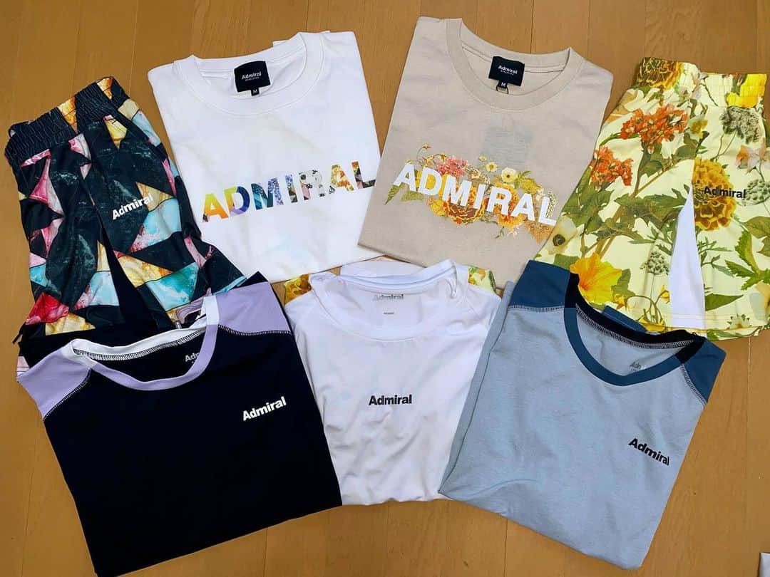 佐藤久真莉のインスタグラム：「@admiral_athletics_jp  いつもありがとうございます🙇‍♀️  ⁣ #テニス ⁣ #テニス女子⁣ #テニスウェア ⁣ #プロテニスプレイヤー ⁣ #スポーツ ⁣ #スポーツウェア ⁣ #スポーツ女子 ⁣ #武内総合会計⁣ #富士薬品 ⁣ #アドミラルアスレ⁣ #吉田歯科クリニック ⁣ #ヨネックス ⁣ #professionaltennis ⁣ #tennis ⁣ #tennisgirl ⁣ #tennisplayers ⁣ #sports ⁣ #admiral」