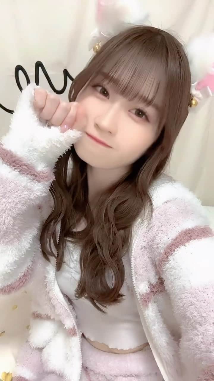 佐野心音のインスタグラム：「🐱」