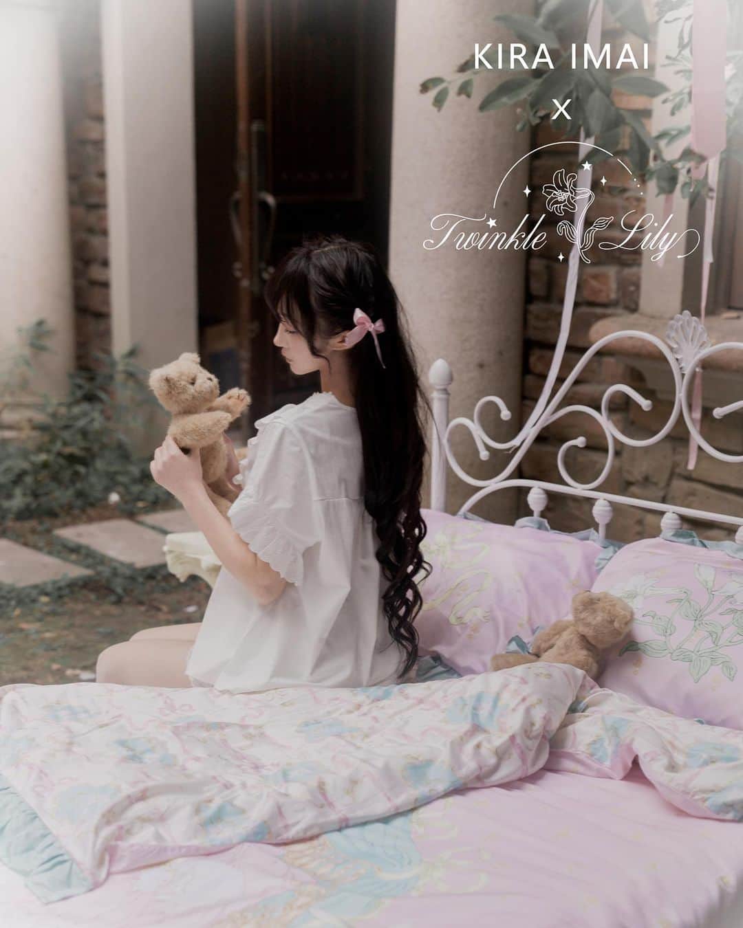 今井キラさんのインスタグラム写真 - (今井キラInstagram)「✨𝒩𝑒𝓌✨ ⁡ KIRA IMAI x Twinkle Lily Collaboration Flowers in the Dream Bedding set ⁡ 今井キラxTwinkle Lily コラボレーション 寝具セット『夢里花』のイラストを担当させていただきました🌙 ⁡ 💫BOOTH shop link（日本からのご注文はこちら） twinklelily.booth.pm/items/4519944 ⁡ 💫Taobao shop link https://twinklelily.taobao.com ⁡ 💫For orders from other countries, please visit our official account. @twinklelily_official」2月23日 21時45分 - kiraimai