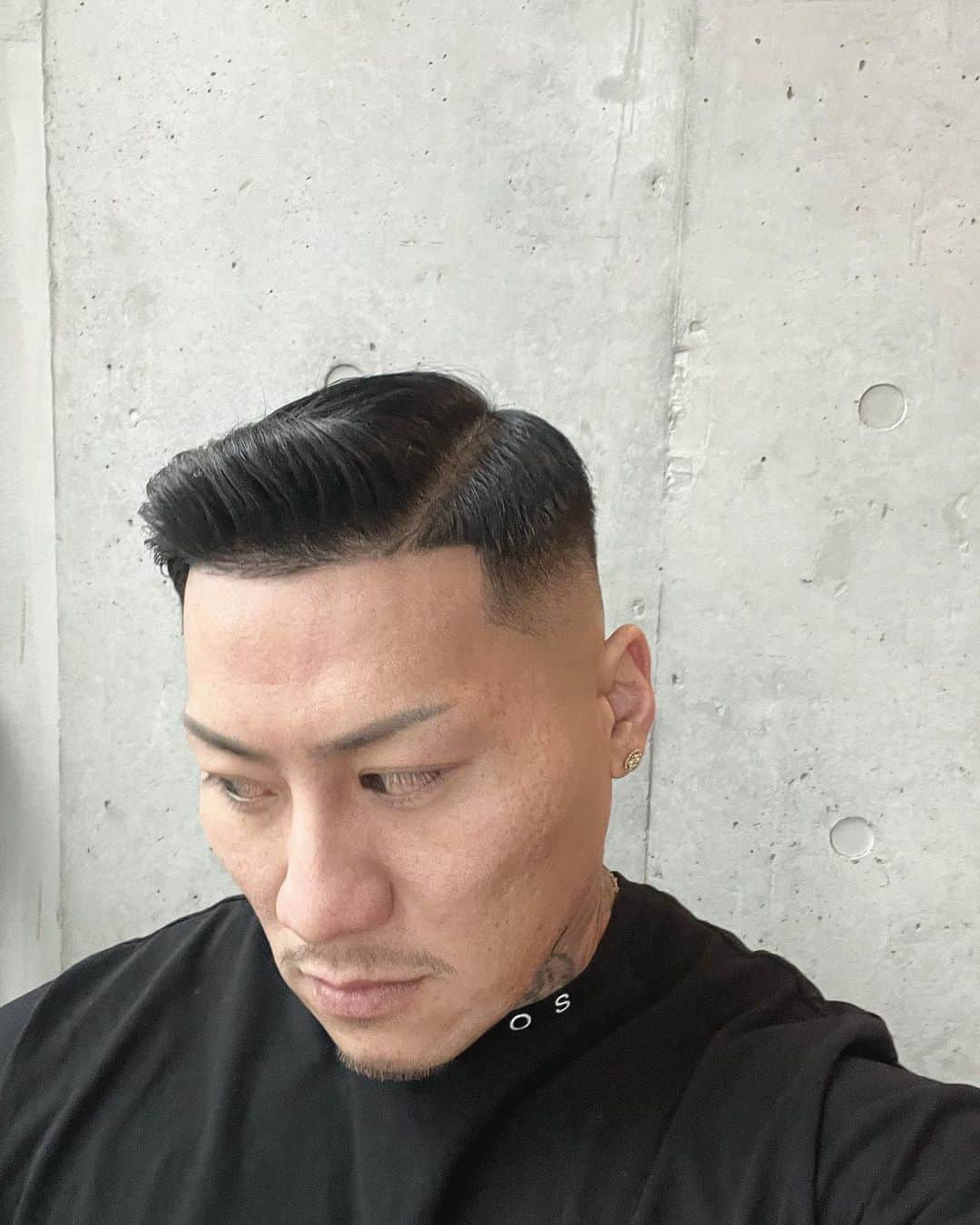 のインスタグラム：「#フェードカット#skinfade#barbershop   @kudo.masatoshi  毎週毎週いつも有難う御座います🔥🙏🙇‍♀️」