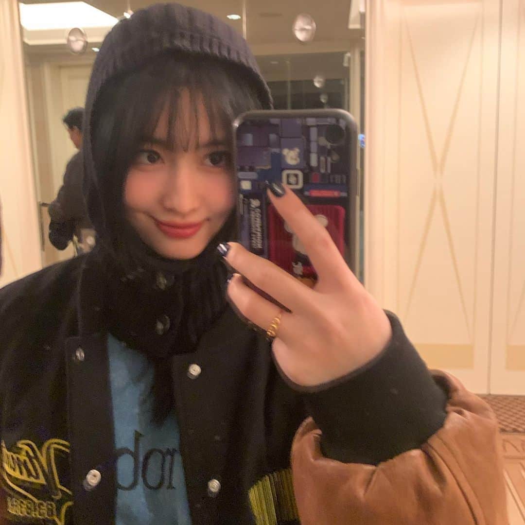もものインスタグラム：「🤓」