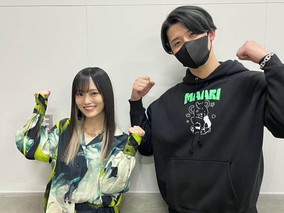 山本彩さんのインスタグラム写真 - (山本彩Instagram)「山本彩軍、応援して下さった皆様 ありがとうございました（ ; ; ）✨ あれるさん、ゆふなさん、まさのりさんと😊  #apexlegends #dreammatch #有明アリーナ」2月24日 2時00分 - sayaka__714