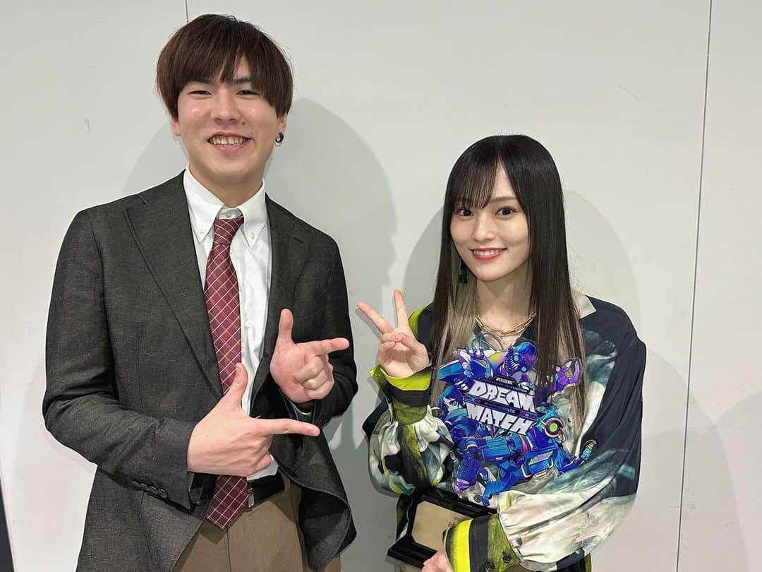 山本彩さんのインスタグラム写真 - (山本彩Instagram)「山本彩軍、応援して下さった皆様 ありがとうございました（ ; ; ）✨ あれるさん、ゆふなさん、まさのりさんと😊  #apexlegends #dreammatch #有明アリーナ」2月24日 2時00分 - sayaka__714