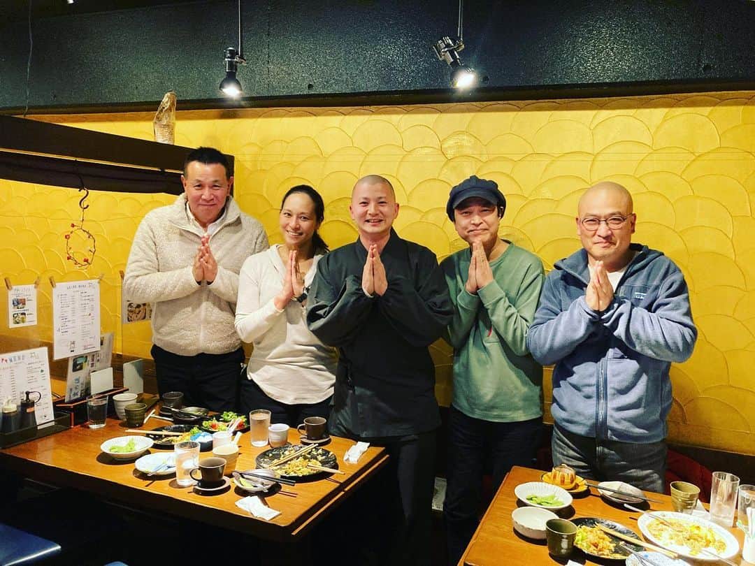 中野耕史のインスタグラム：「#須磨夜音 の振り返り会🙏 日々色々とあるけれど、挑戦と願いを持ち続けている人たちと話すと元気になります😊 keep on wishing✨ 感謝🙏」