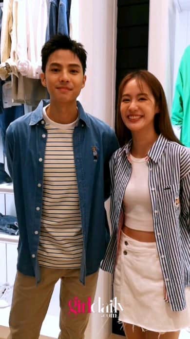 CeCi Thailandのインスタグラム：「CC DOUBLE O เปิดตัวคาแรกเตอร์ใหม่ “RACCOOL” ฮีโร่สายคูลที่จะชวนให้เหล่าแฟชั่นเลิฟเวอร์ได้สนุกมากขึ้นกับเสื้อผ้าและแอ๊กเซสซอรี่ในคอลเลกชั่นพิเศษ “RACCOOL by CC DOUBLE O” ที่สวมใส่สบายสไตล์อเมริกันแคชชวลรับซัมเมอร์นี้ พร้อมมีสีสันและลูกเล่นที่สดใสเติมความมั่นใจให้กับทุกคนได้ในทุกโอกาส  มีคู่เลิฟ แบงค์-ธิติ มหาโยธารักษ์ และ พิมฐา-ฐานิดา มานะเลิศเรืองกุล มาร่วมถ่ายทอดความสนุกสดใสของ “RACCOOL by CC DOUBLE O”  #RACCOOLbyCCDOUBLEO #cc_double_o @cc_double_o」