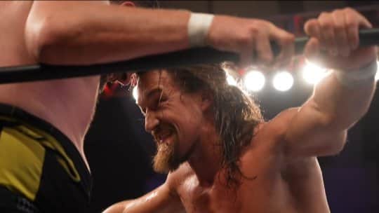 のインスタグラム：「A battle for survival. Only one man could live to fight another day.」