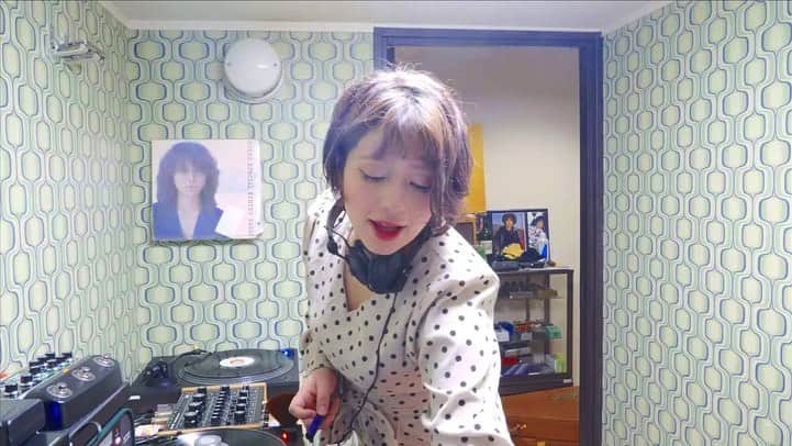 ハンナさんのインスタグラム写真 - (ハンナInstagram)「みのミュージックのみのくんにお誘いいただき、日本産の音楽のみでプレイさせて頂いたミックスがYouTubeにあがっています！ プロフィールのリンクから飛べるようになってますので、是非是非聴いてください🌸」2月24日 21時20分 - maximumthehanna