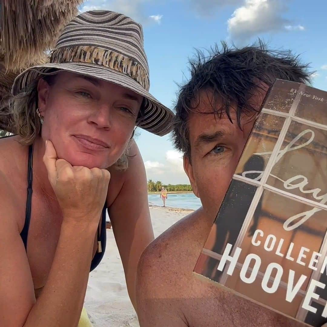 レベッカ・ローミンのインスタグラム：「Oops. It's #CoHorts NOT #CoHos Got @mrjerryoc hooked on @colleenhoover Enjoy our first review #cohobookstack」