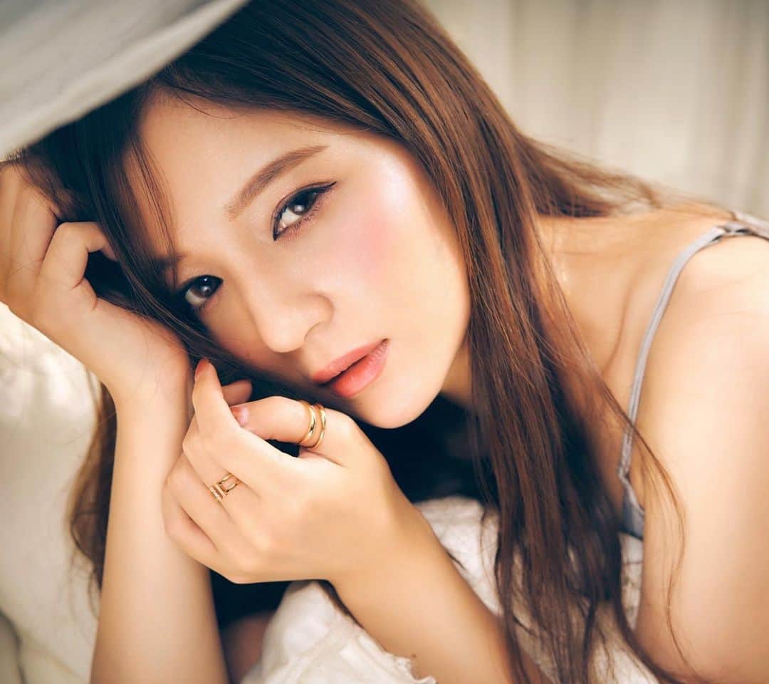 のインスタグラム：「何歳だから〜とか、何歳なのに〜って言葉が1番嫌い！ 決まりなんてないじゃん 人生1度きり🫣❤️」