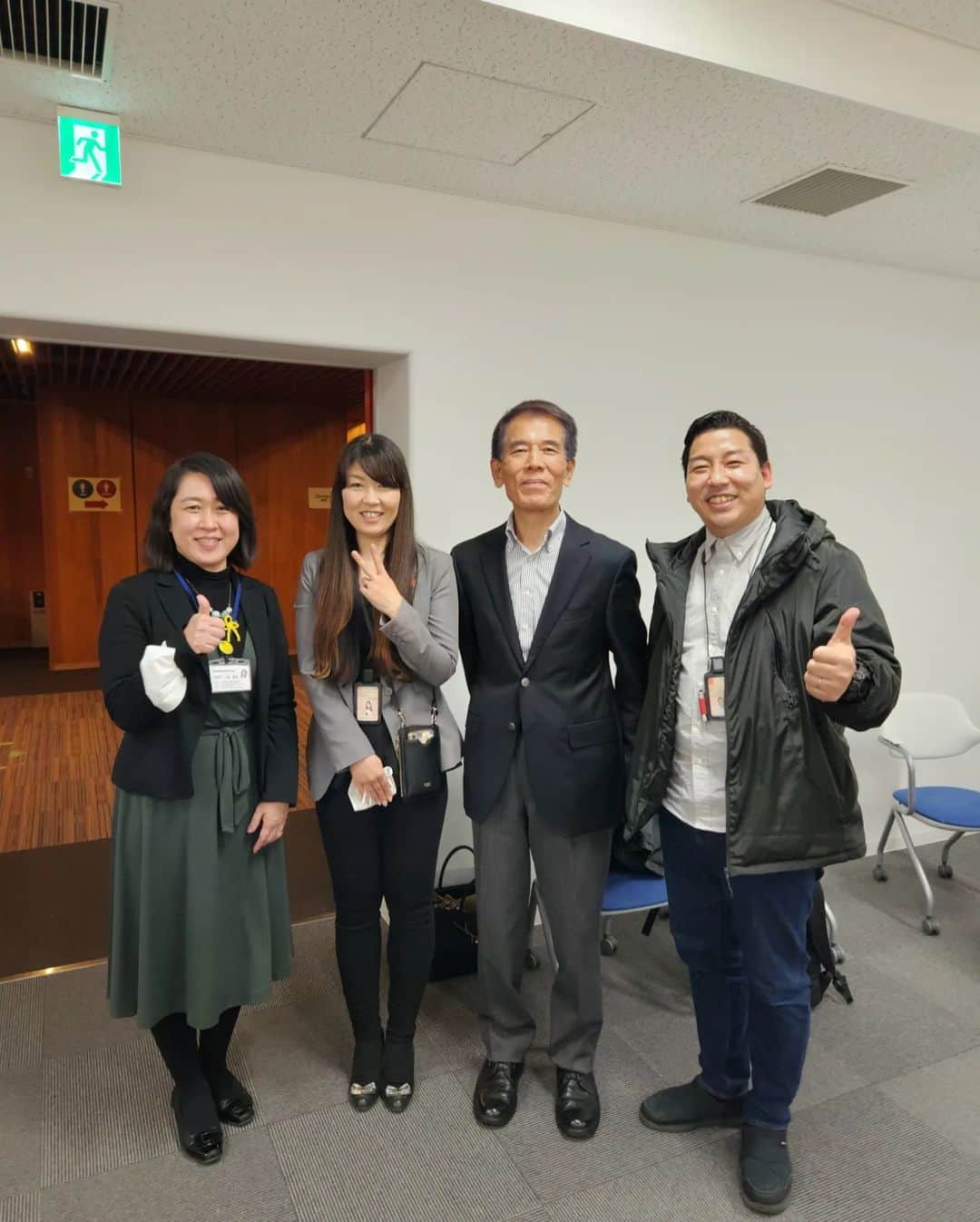 crie style クリエすずき建設のインスタグラム：「先日、東京大学柏キャンパスにて行われた、「55歳からの柏セカンドキャリア塾　セカンドキャリアを見つけるヒント」に体験談の発表をさせていただきました✨ 参加者のみなさまがすごく前向きで元気で私たちが元気をいただけました(’-’*)♪  #暮らしを楽しむ #お家時間を楽しむ #オシャレ #工務店 #家づくり #木の家 #平屋 #介護 #バリアフリー #ホームエレベーター #テレワーク #長期優良住宅 #補助金 #減税 #ペットライフ #愛犬家 #太陽光 #蓄電池 #電気自動車 #ライフプラン #リフォーム #リノベーション #我孫子市 #柏市 #流山市 #住まいと暮らしの窓口 #住ま暮らサポート #crie_style #クリエすずき #クリエすずき建設」