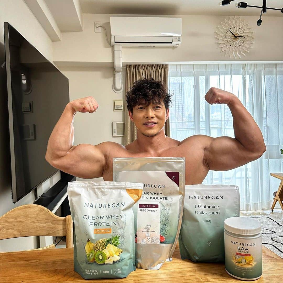 佐藤正悟のインスタグラム：「@naturecanfitnessjp  　 2/24-2/28までサイト内商品最大45%OFF! 　 SHOGO15のコードでさらに15%OFF!!(最大60%OFF)   そしてクリアホエイとグラスフェッドを購入で植物性プロテインを無料で付与となります。 　 これを機にぜひご利用ください🌿 　 コード・・SHOGO15」