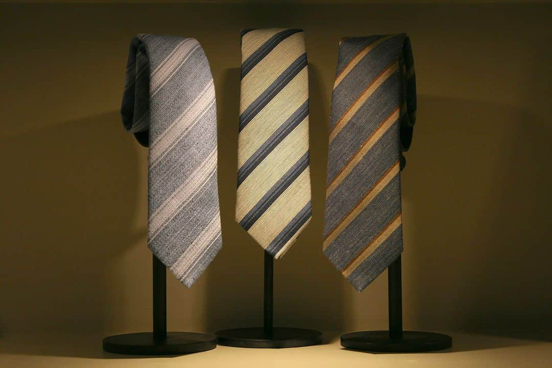 ギーブス&ホークスさんのインスタグラム写真 - (ギーブス&ホークスInstagram)「Club Stripe Ties, handmade in London」2月24日 18時54分 - gieveslondon